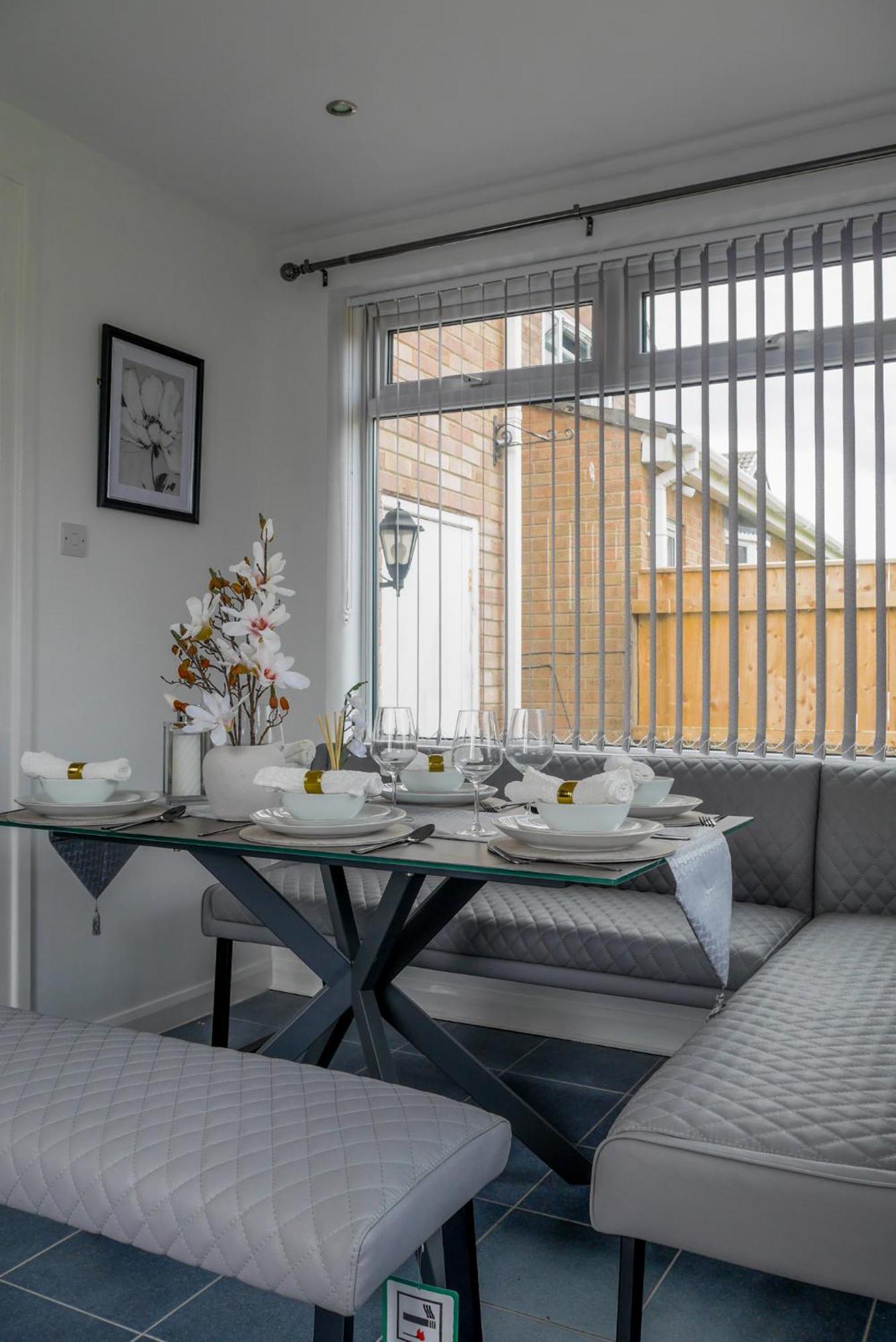 Modern 4 Bedroom Detatched House Stockton-on-Tees Εξωτερικό φωτογραφία